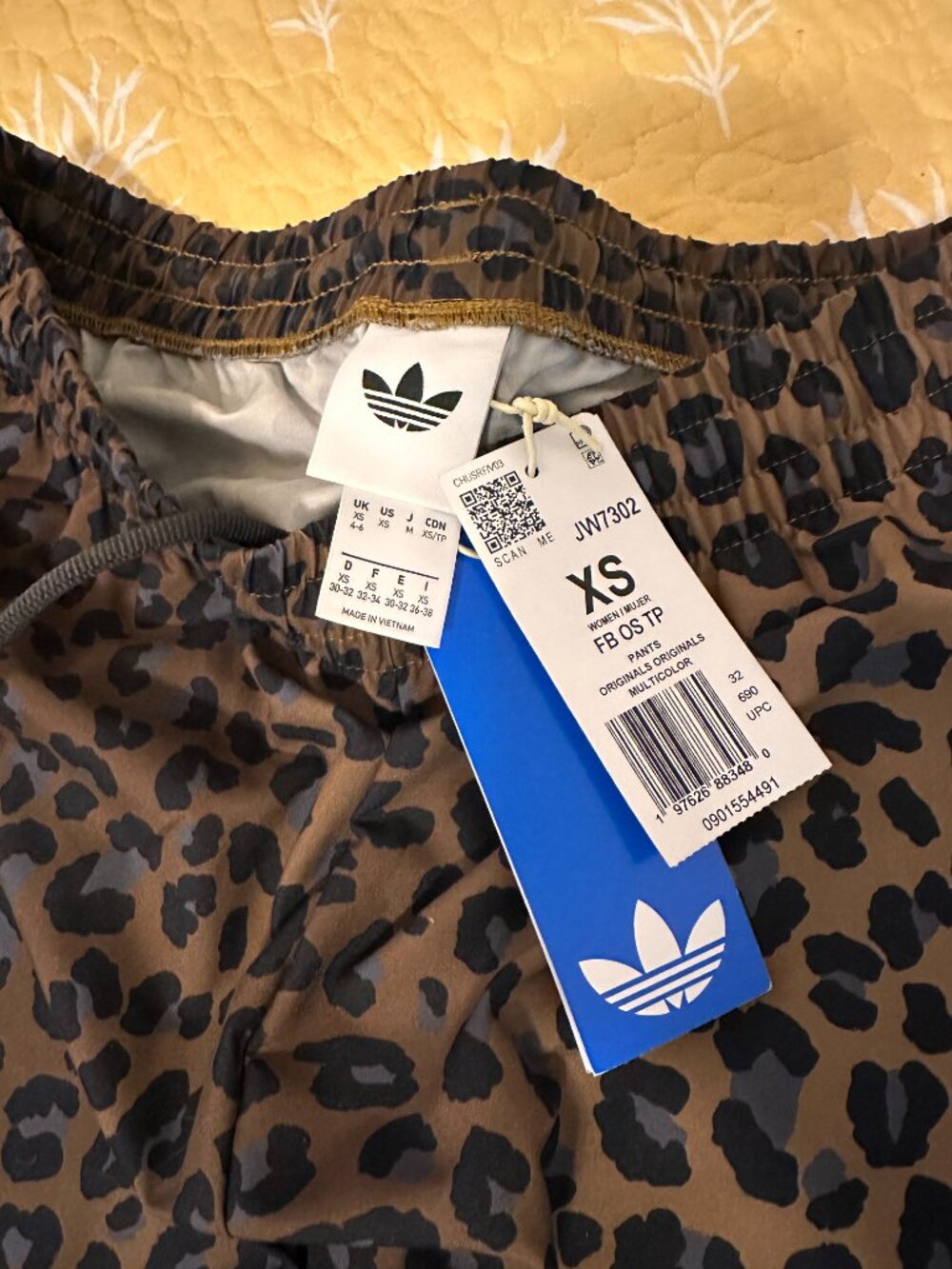 New NWT adidas Women's Leopard Firebird Track Pants XS - JW7302 - Picture 3 of 9